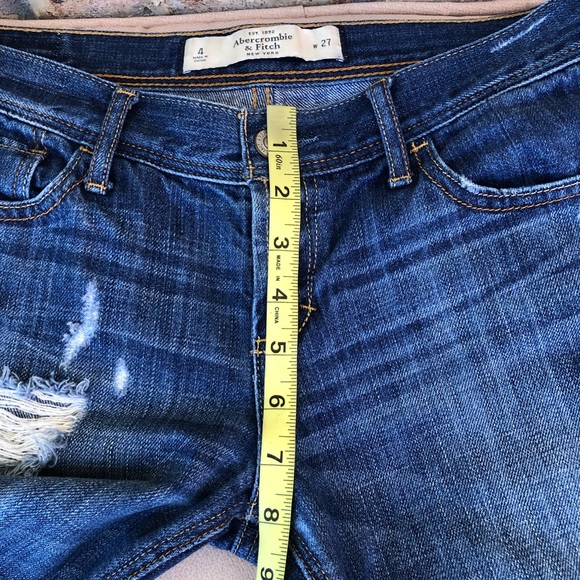 Abercrombie & Fitch Cotton Ripped MidRise Medium Wash Straight Buttoned Jeans 27 - Picture 12 of 16